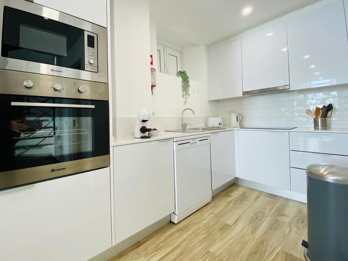 Tia Anica House I - Apartment With Terrace In Central Fuseta Beach Village Esterno foto