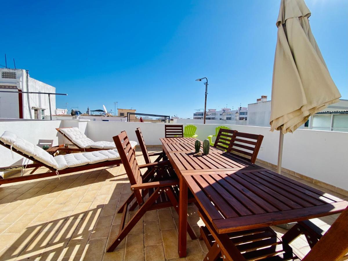 Tia Anica House I - Apartment With Terrace In Central Fuseta Beach Village Esterno foto